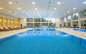 Комплекс крытых бассейнов — Отель «Отель Movenpick Resort & SPA Anapa Miracleon», Анапа