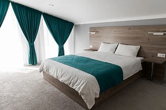 Отель Элеон