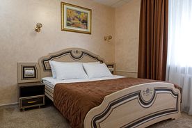 Двухместный люкс двуспальная кровать, Отель Арт сити, Волгодонск