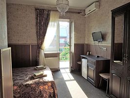 Трёхместный номер Comfort с балконом, Отель Дольче Вита, Краснодар