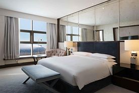 Suite Diplomat, Отель Hyatt Regency Moscow Petrovsky Park, Москва