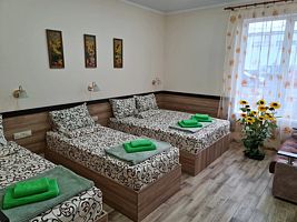 Четырёхместный номер Standard, Отель Подсолнух, Каменск-Шахтинский