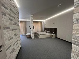 Люкс с балконом, Отель Гостиница «Старый замок», Волгоград