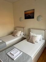 Двухместный номер Standard с видом на озеро 2 отдельные кровати, Загородный отель Шамбала, Хужир