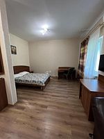 Двухместный номер Comfort с балконом двуспальная кровать, Отель Триумф, Подольск