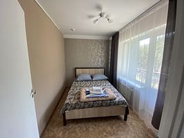 Четырёхместный номер Comfort с 2 комнатами с балконом и с красивым видом из окна, Отель Галкино, Рамонский район