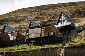 Бунгало c 1 комнатой с балконом и с красивым видом из окна, Отель Mountain Saniba Eco Hotel, село Даргавс