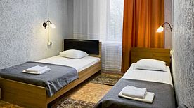 Кровать в общем номере с видом на город, Отель Smart Hotel KDO Абакан, Абакан