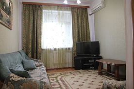 Двухместный номер Comfort с балконом двуспальная кровать, Отель Пик, Махачкала