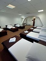 Кровать в общем номере, Отель Континент, Омск