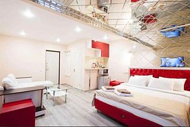 Двухместный люкс двуспальная кровать, Долгопрудный отель Hotel-City, Долгопрудный