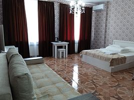 Двухместный люкс двуспальная кровать, Отель Лидия, Элиста