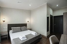 Двухместный номер Эконом двуспальная кровать, Отель Лейка, Астрахань