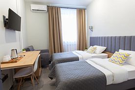 Двухместный номер Стандартный 2 отдельные кровати, Отель Атмосфера, Чебоксары