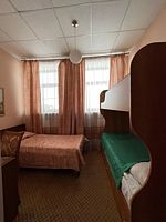 Кровать в общем номере, Мебелированные комнаты Отель HOTEL OH SOVIET, Увельский