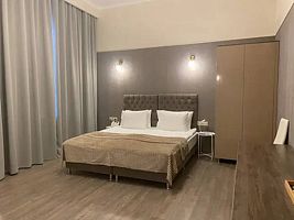 Двухместный полулюкс Comfort двуспальная кровать, Отель Golden , Пермь
