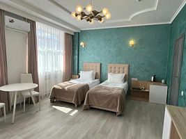 Двухместный полулюкс С гардеробной 2 отдельные кровати, Отель Golden , Пермь