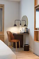 Двухместный Джуниор Сьют двуспальная кровать, Отель Glenver Garden, Москва
