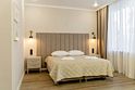 Двухместный люкс двуспальная кровать, Отель Hotel&Restaurant Сальников, Красно