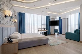 Двухместный номер с ванной Deluxe с видом на город двуспальная кровать, Отель Галактика, Махачкала