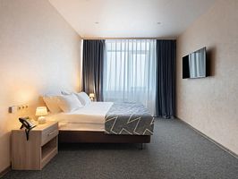Апартаменты Comfort с красивым видом из окна, Отель Комплекс апартаментов InnDom, Артем