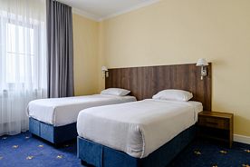 Двухместный номер Standard с красивым видом из окна двуспальная кровать, Отель Юнис, Астрахань