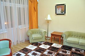 Люкс с 2 комнатами с балконом, Отель Эдем, Киевское