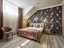 Двухместный семейный люкс двуспальная кровать, Отель Комета, станица Ессентукская