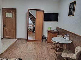 Двухместный номер семейный с 2 комнатами двуспальная кровать, Отель Колыба, Изворотень