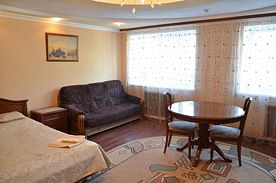 Полулюкс, Отель  Гавань, Реж