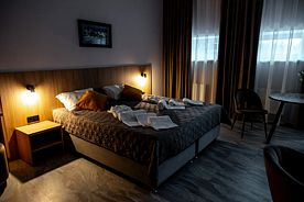 Двухместный номер Deluxe двуспальная кровать, Отель Дубос, Дубна