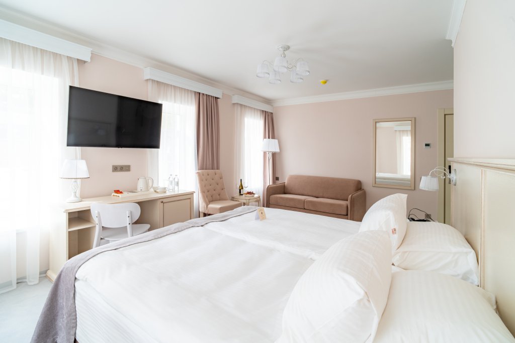 Отель Нумера купца Озерова 5*, Вятское, Ярославская область