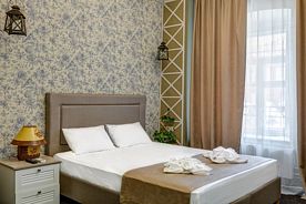 Двухместный люкс с видом на город двуспальная кровать, Отель Часы Таганская, Москва