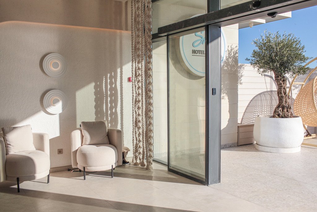 Отель Sky Hotel, Крым: фото 2