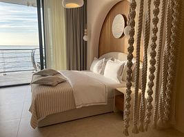 Двухместный номер Standard с выходом к морю двуспальная кровать, Отель Sky Hotel, Ялта