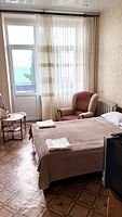 Двухместный номер Economy с балконом двуспальная кровать, Отель Экстримтур, Нальчик