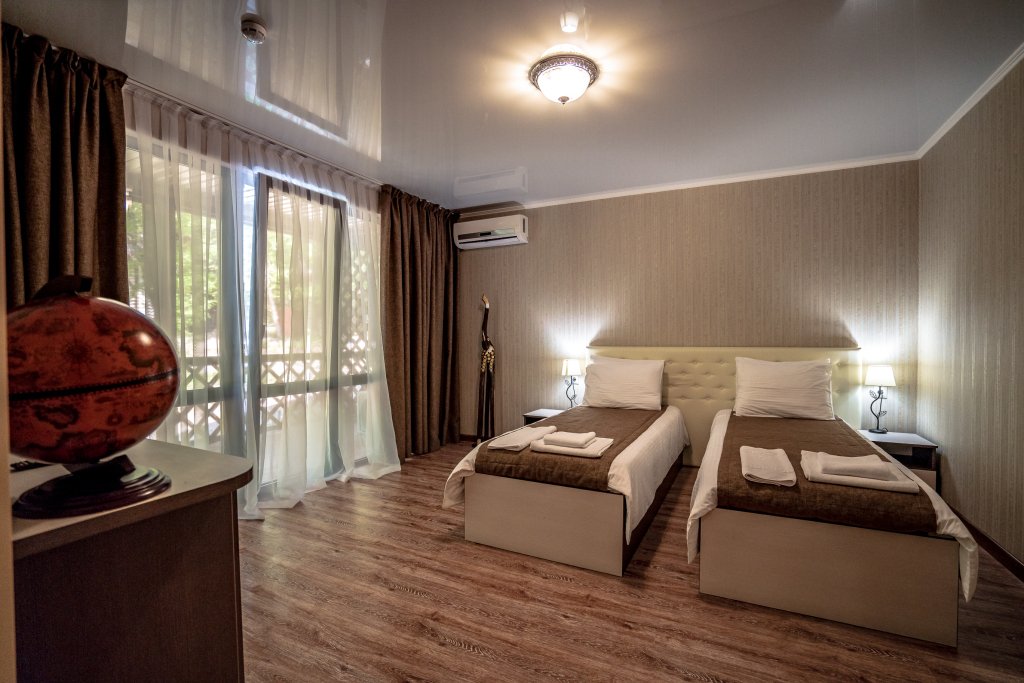 Мини-Отель Green Wood, Краснодарский край: фото 4