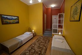 Двухместный номер Standard 1 комната 2 отдельные кровати, Мини-отель Звёздное небо, Саратов