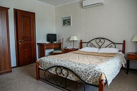 Двухместный номер Standard двуспальная кровать, Мини-отель Визит, Екатеринбург