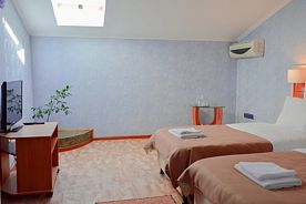 Двухместный номер Мансардный с балконом двуспальная кровать, Мини-отель Дионис, Балаклава