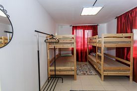 Кровать в общем номере, Мини-Отель Палитра, Миасс