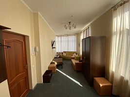 Двухместный люкс с 2 комнатами двуспальная кровать, Мини-отель R House, Армавир