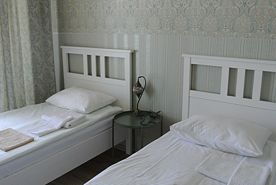 Двухместный номер Standard с балконом 2 отдельные кровати, Мини-отель Родник, Озеро-Село