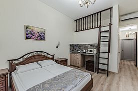 Двухместный люкс двуспальная кровать, Мини-Отель Николай Гоголь, Казань