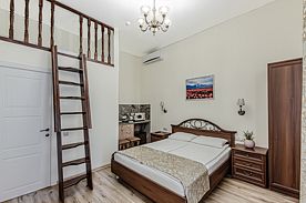 Двухместный люкс c 1 комнатой двуспальная кровать, Мини-Отель Николай Гоголь, Казань