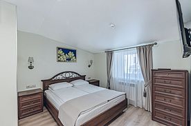 Двухместный люкс Superior двуспальная кровать, Мини-Отель Николай Гоголь, Казань