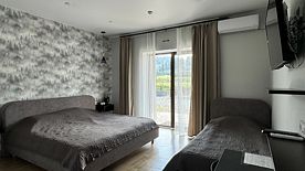 Номер Comfort с балконом и с видом на горы, Мини-отель Родина, Инзер