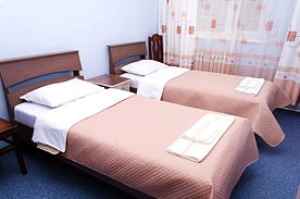 Кровать в общем номере, Мини-отель Ташир, Рубцовск