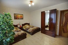 Трёхместные апартаменты № 1 с 2 спальнями, Апарт-отель Гостиница Жильё-Люкс, Алексеевский район