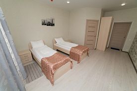 Двухместный номер Standard с видом на город 2 отдельные кровати, Хостел Мансарда, Изворотень